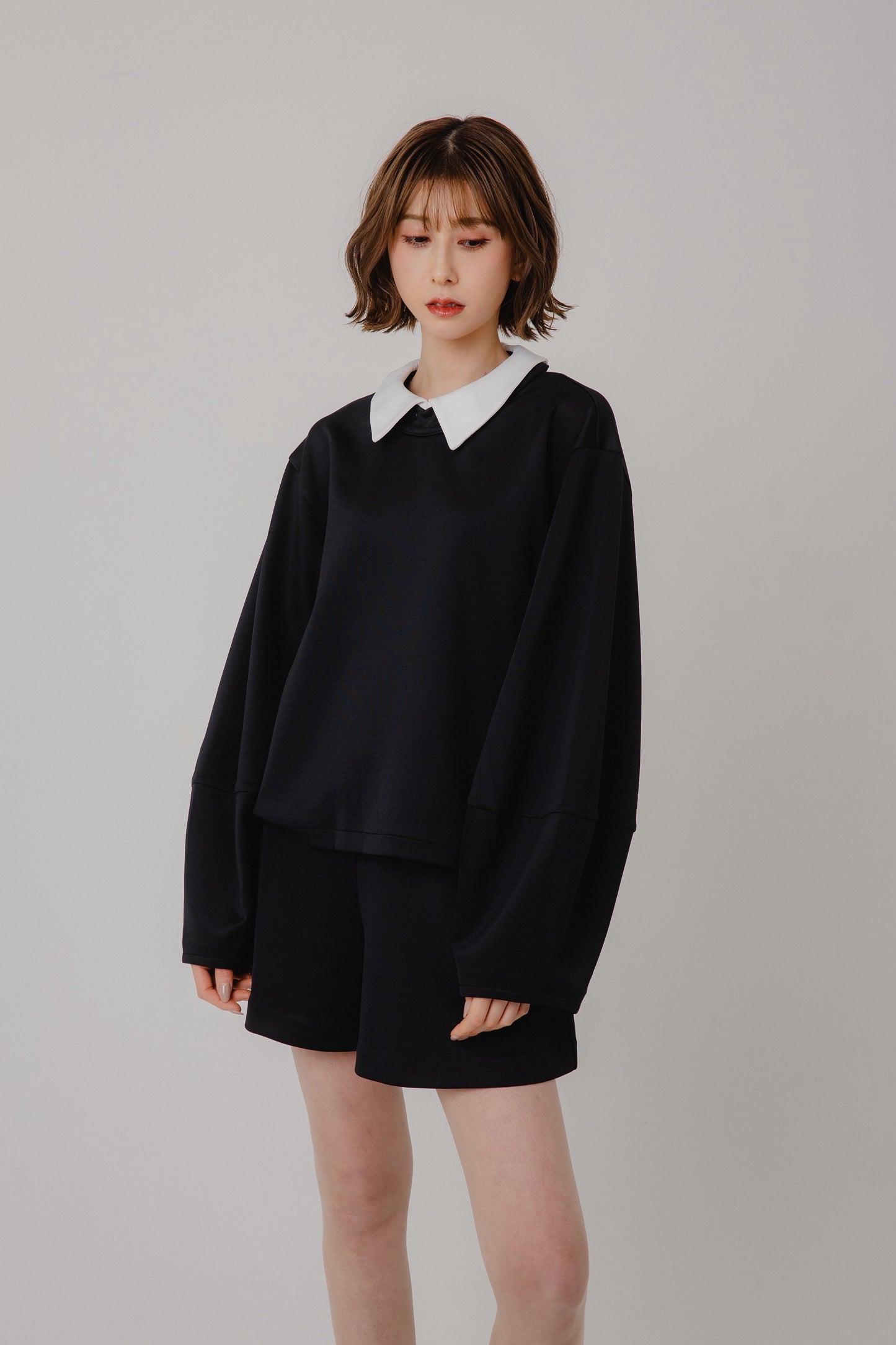 Contrast Collar Sweat Top