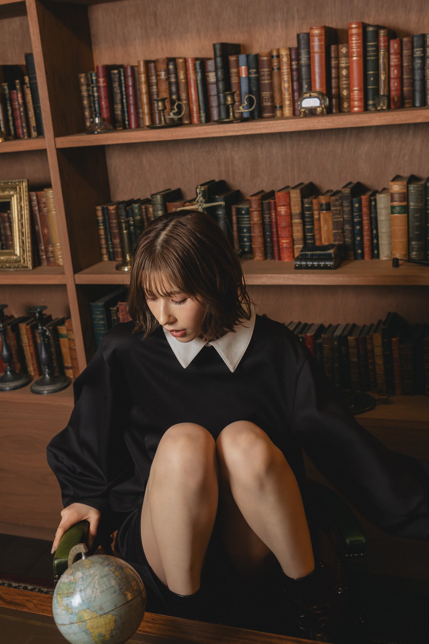 Contrast Collar Sweat Top