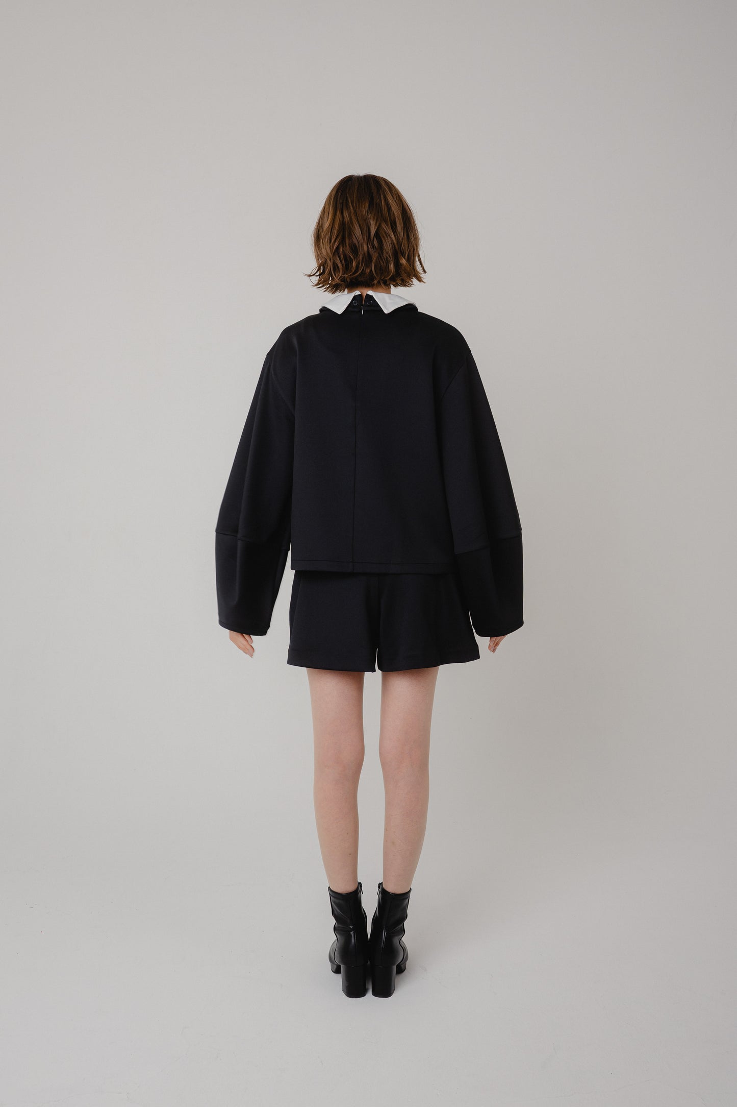 Contrast Collar Sweat Top