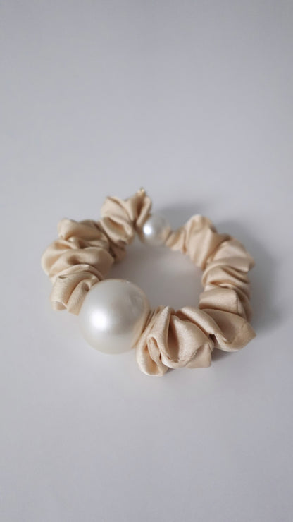 Dual Pearl Chouchou (Beige)